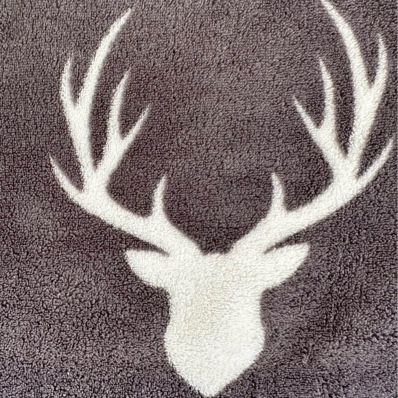 Gray Blanket with White Deer Pattern - Picture 3 of 9